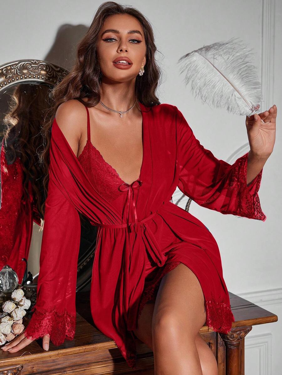 SHEIN SilkySpell طقم بيجامة عنابي مزين بخصر دانتيل
