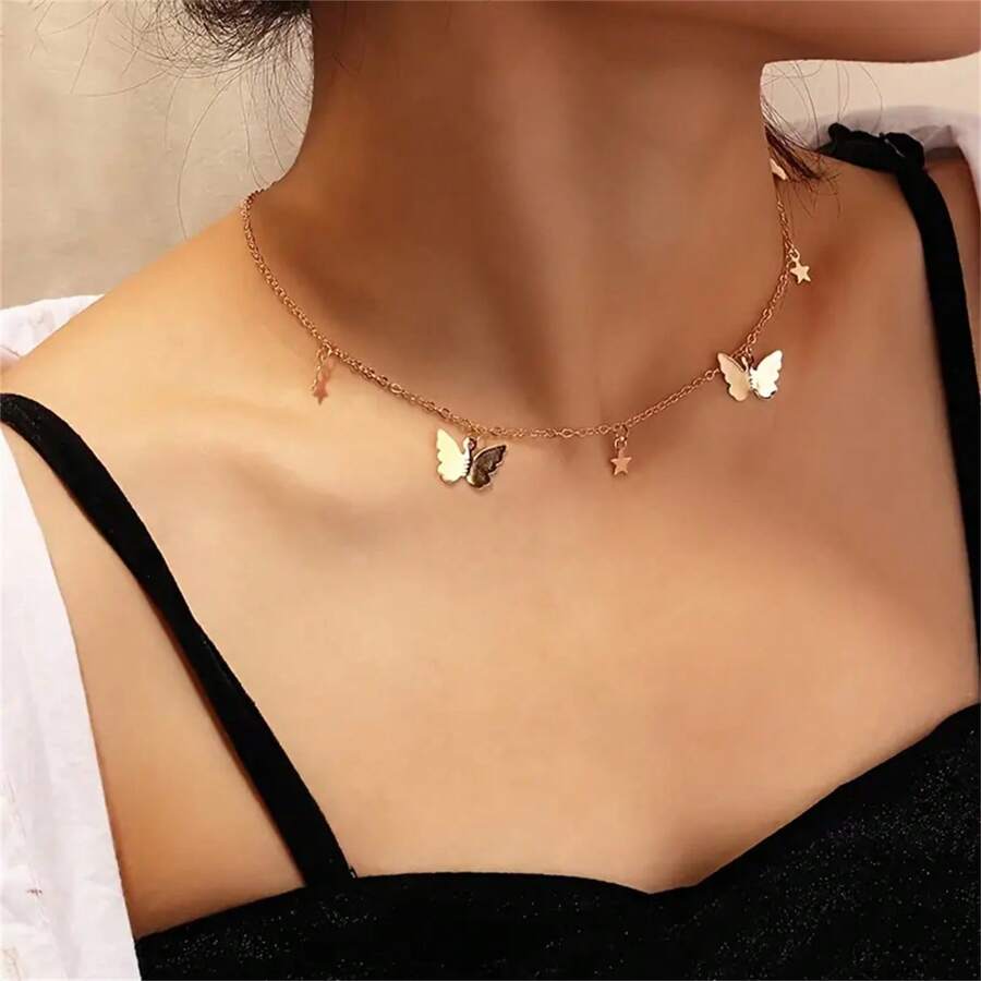 SHEIN قلادة بتصميم نجمي وفراشة مطلية بالذهب