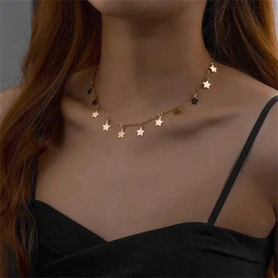 SHEIN قلادة بتصميم نجمي وفراشة مطلية بالذهب