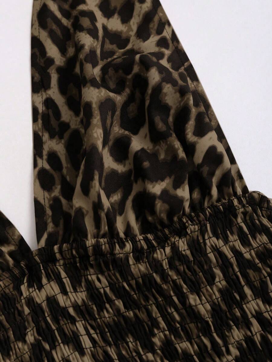 SHEIN Sweetra فستان قصير بطبعة جلد الفهد بظهر مكشوف