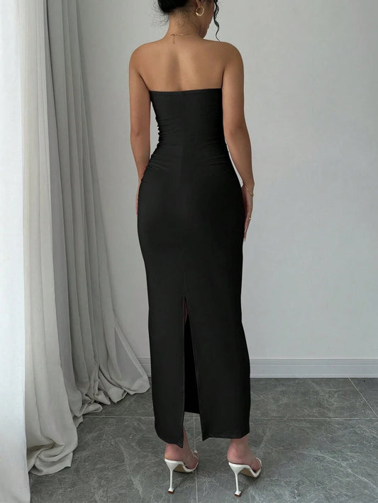 SHEIN Elenzga فستان ماكسي اسود مزخرف بزهور وأربطة على الفخذ