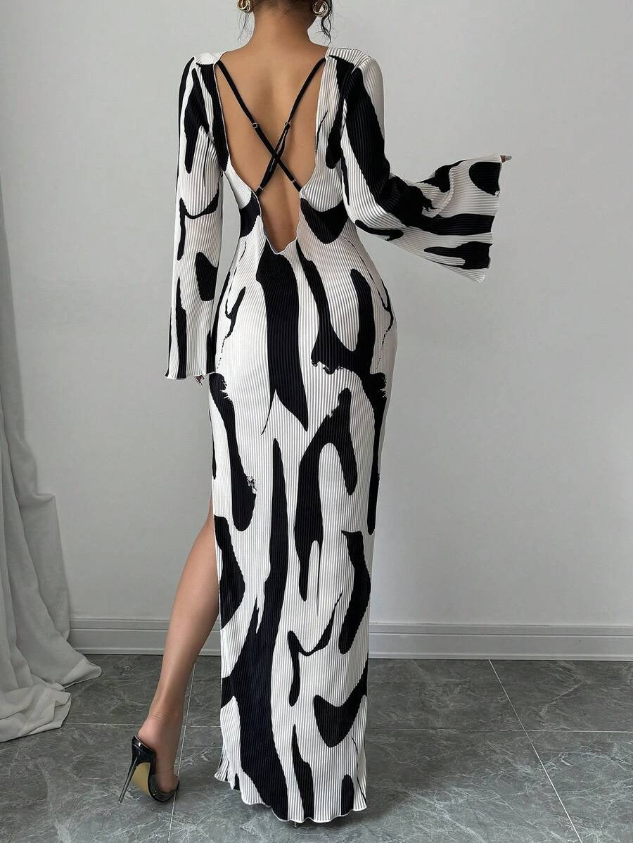 SHEIN Rafferiza  فستان طويل بطبعة كاملة بلون أبيض وأسود وأكمام طويلة
