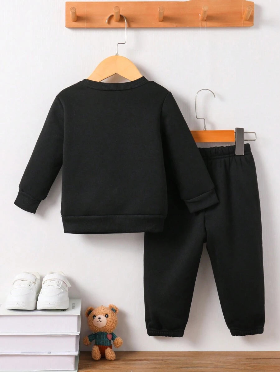 SHEIN طقم أولادي قطعتان بدلة رياضية وبنطال بطباعة دب