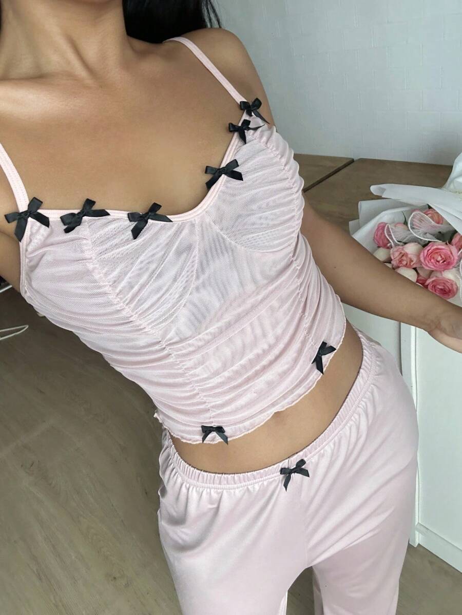 SHEIN Snug Zone طقم نوم بنطلون وقميص بكشكش
