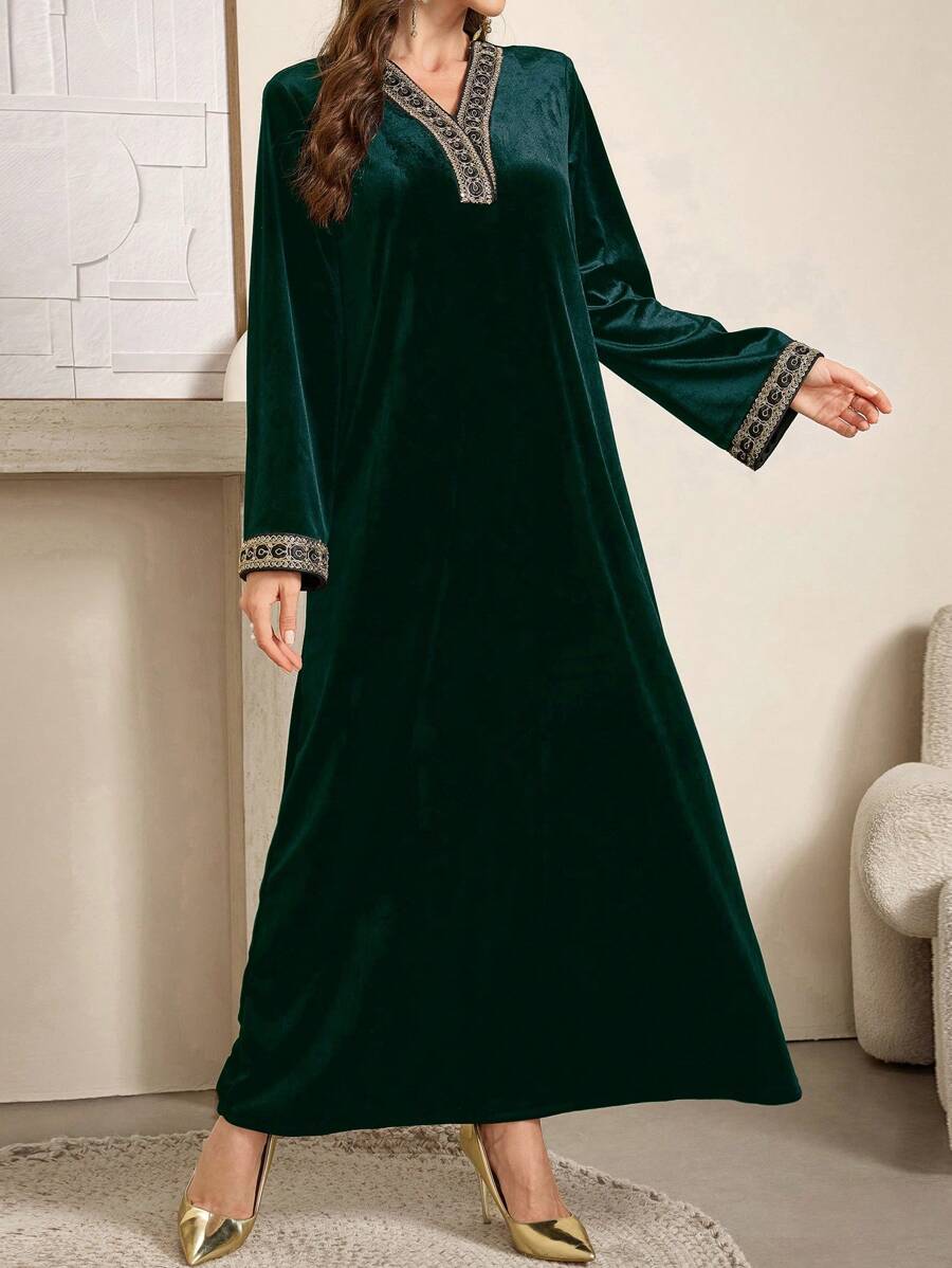 SHEIN Al Najma فستان اخضر غامق كم حرير محتشم عربي