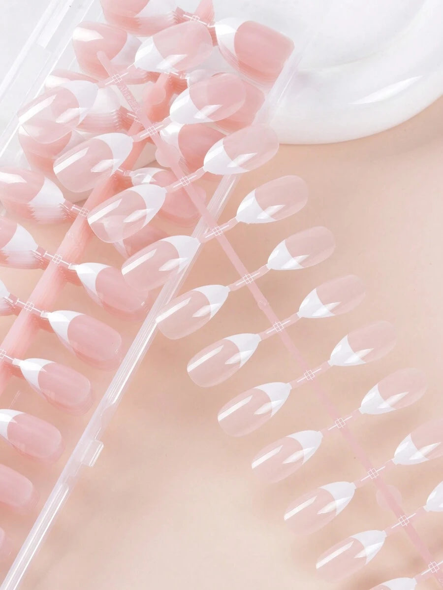 SHEIN أظافر 240 قطعة بشكل لوز صناعي بسيط مع نقوش جرافيكية