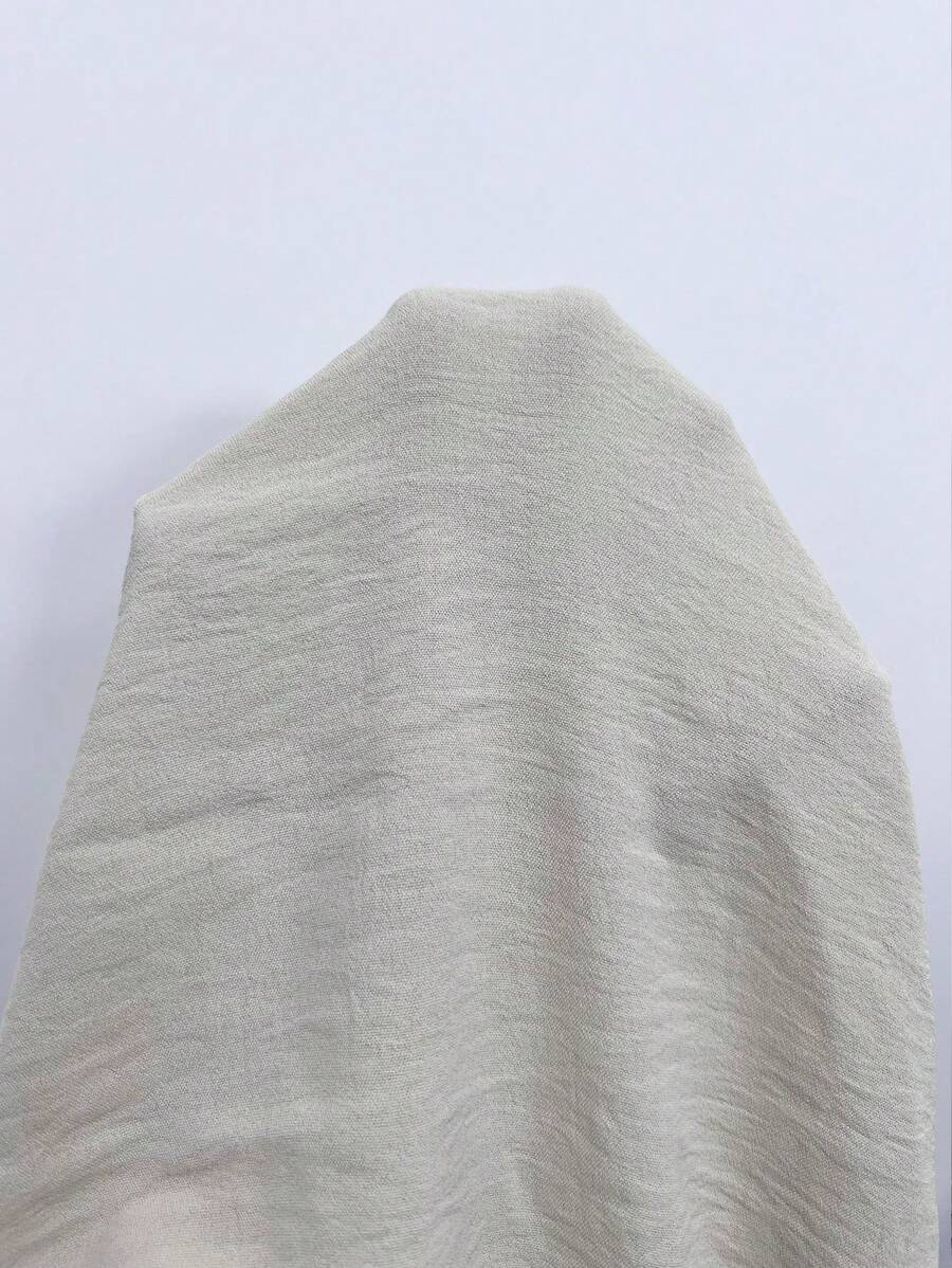 SHEIN Rafferiza فستان متوسط الطول سبليت بلون أوف وايت