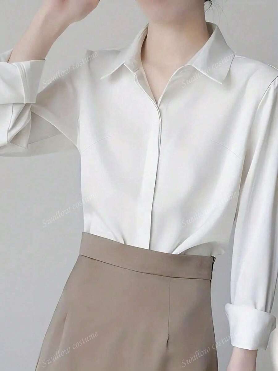SHEIN قميص نسائي أنيق بتصميم هونغ كونغ