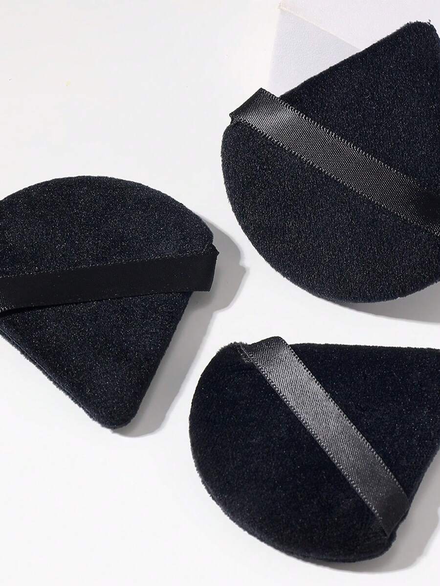 SHEIN إسفنجة مكياج مثلثة للبودرة والأساس