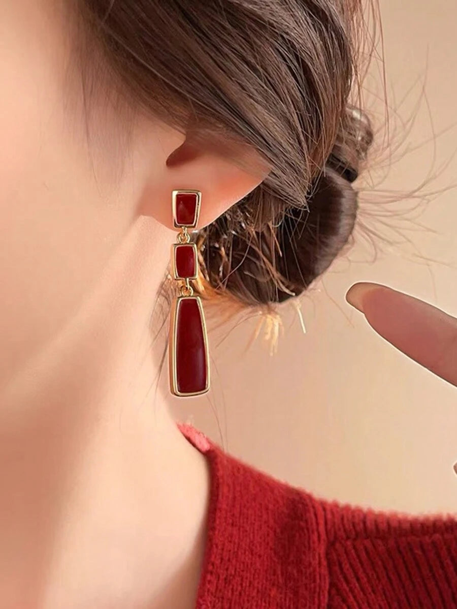 SHEIN مجموعة 5 أزواج أقراط بأشكال متنوعة مزخرفة باللؤلؤ