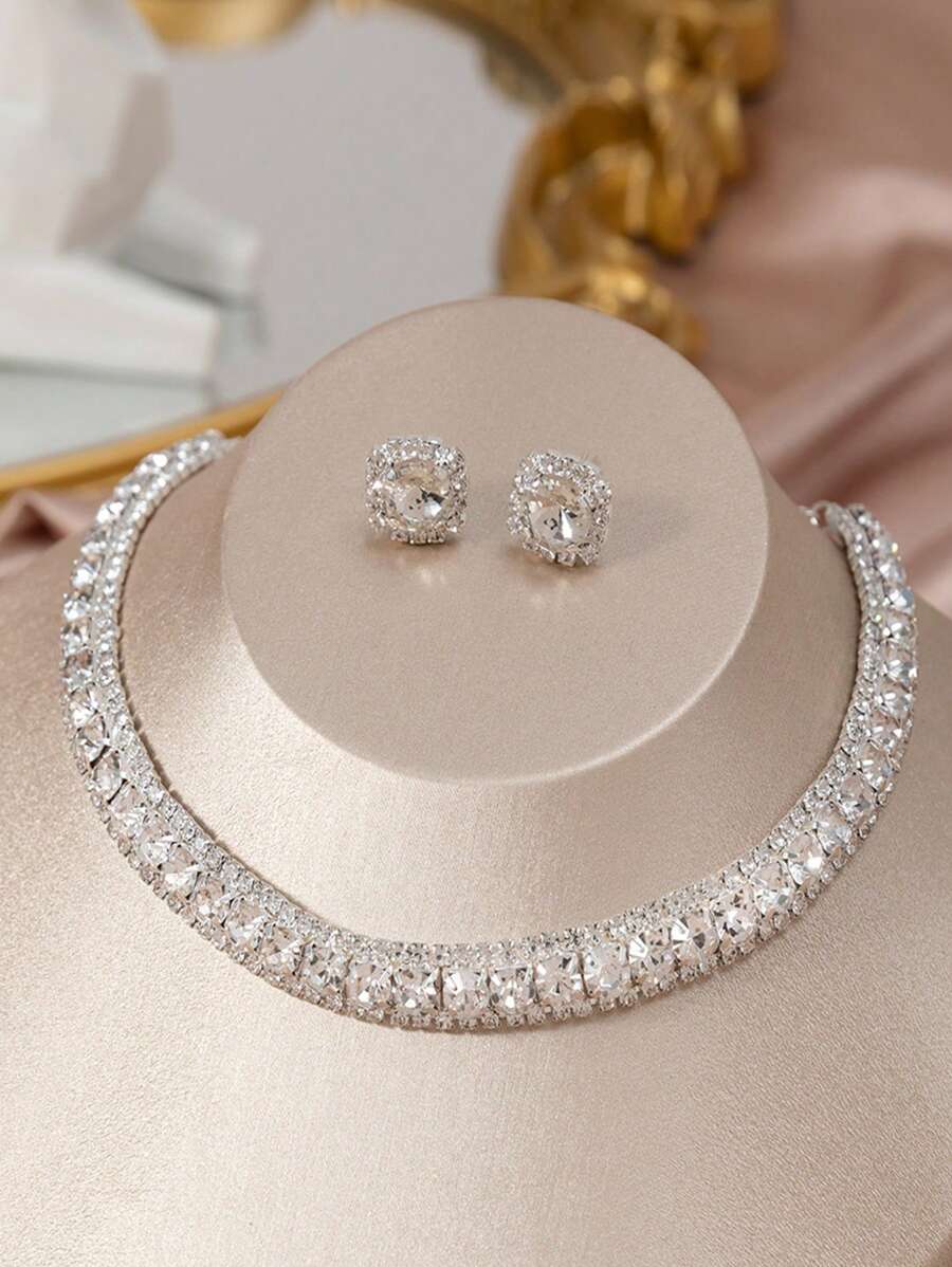 SHEIN مجموعة مجوهرات فضي عقد وأقراط بلورية