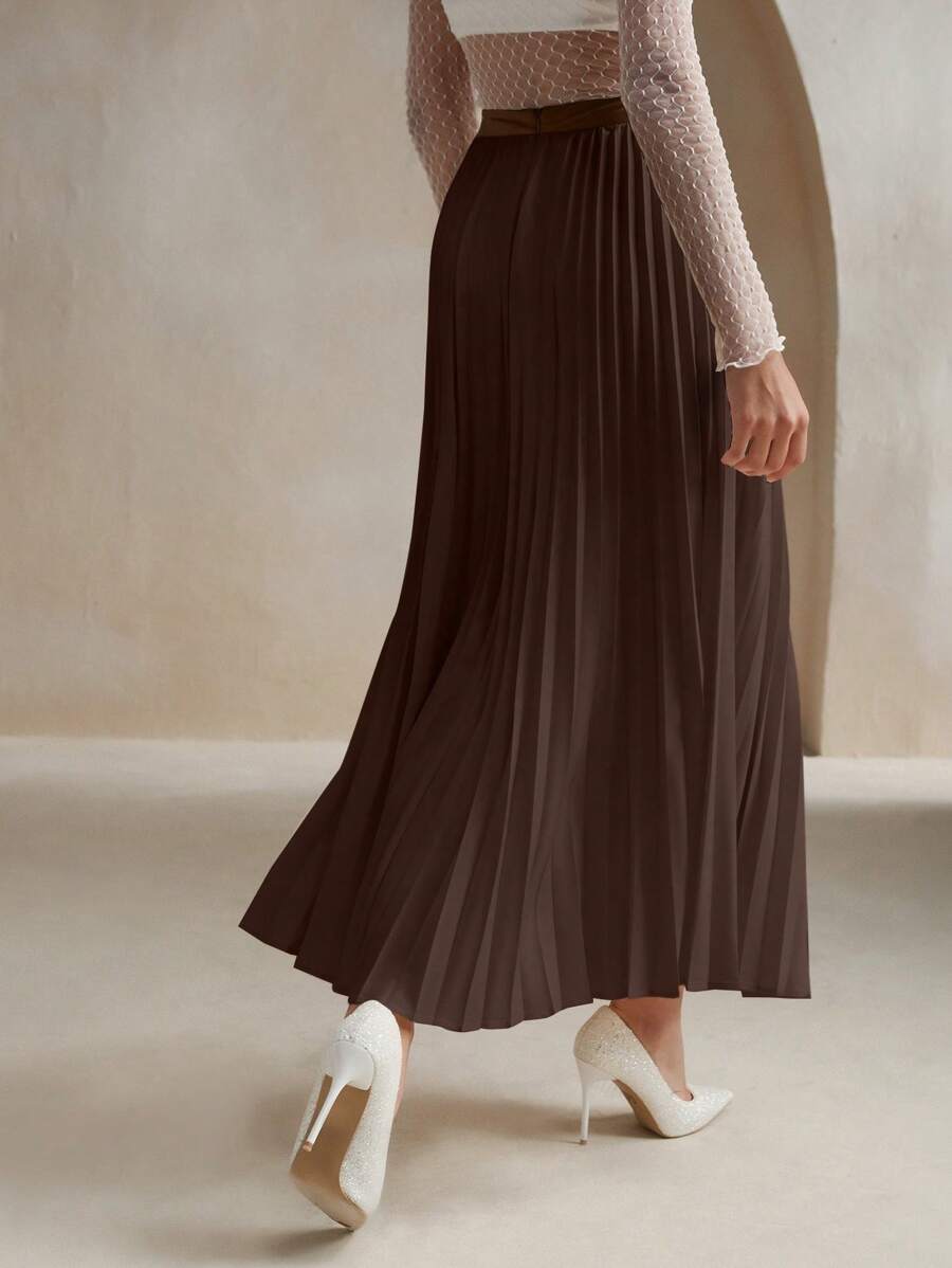 SHEIN Anewsta تنورة ماكسي بخطوط