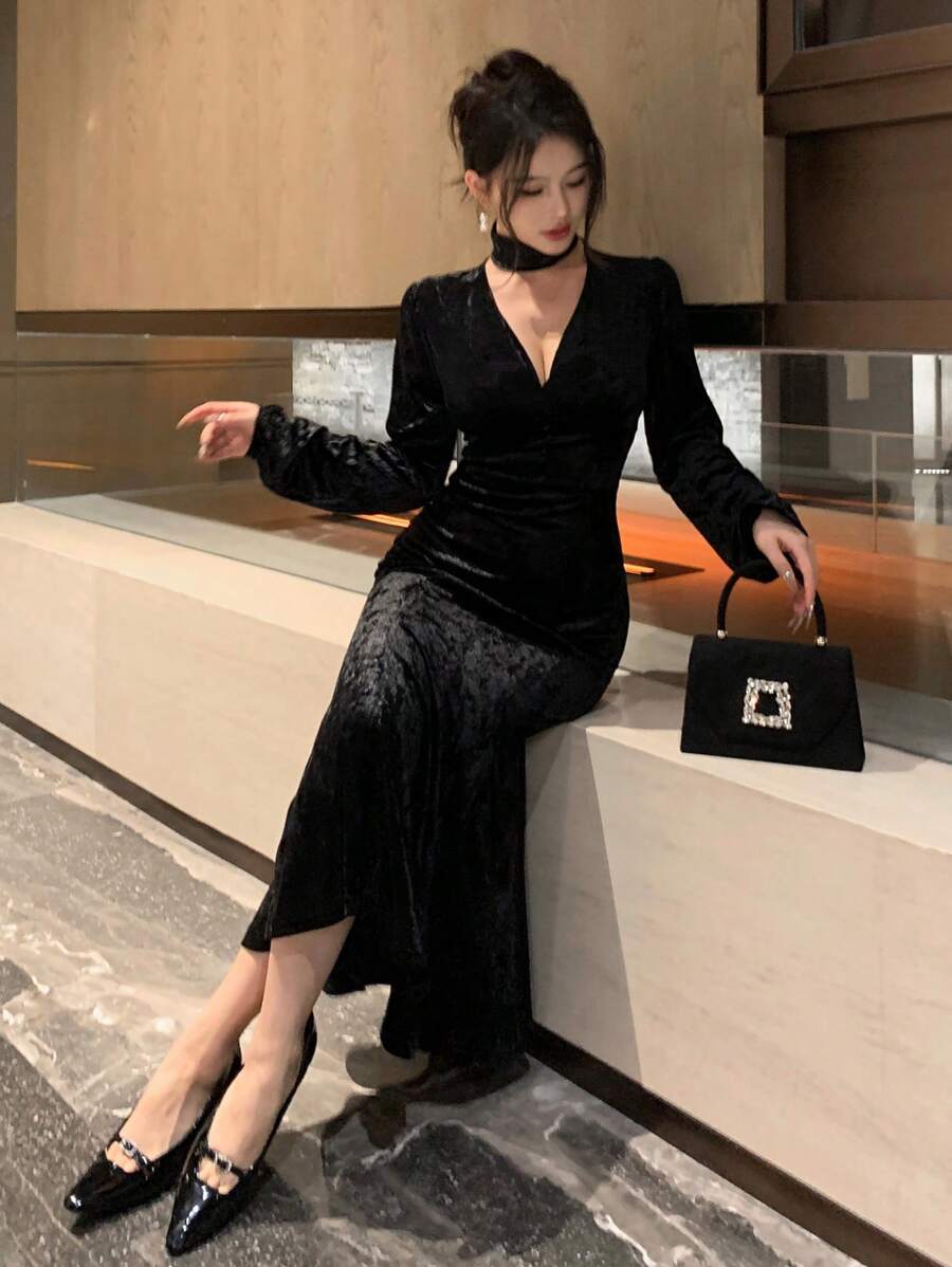 SHEIN DAZY فستان سهرة اسود طويل وخصر مزين وكشكشة