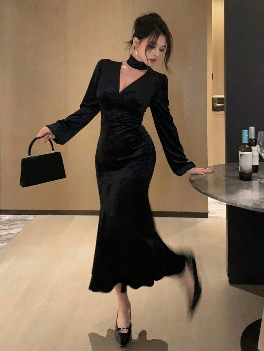 SHEIN DAZY فستان سهرة اسود طويل وخصر مزين وكشكشة