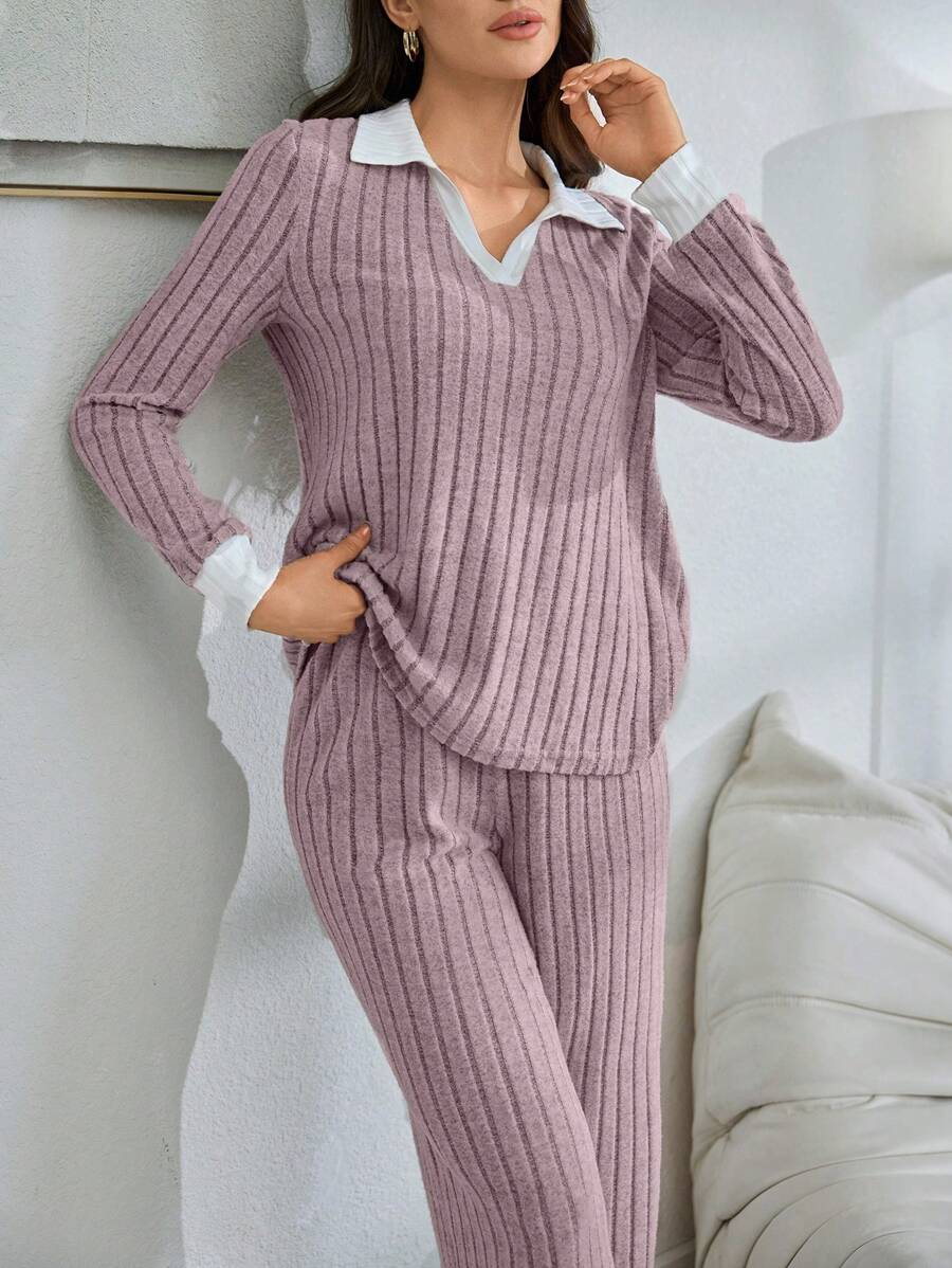 SHEIN طقم بيجامة 2 قطعة بلوزة فليس بياقة ملونة وبنطلون