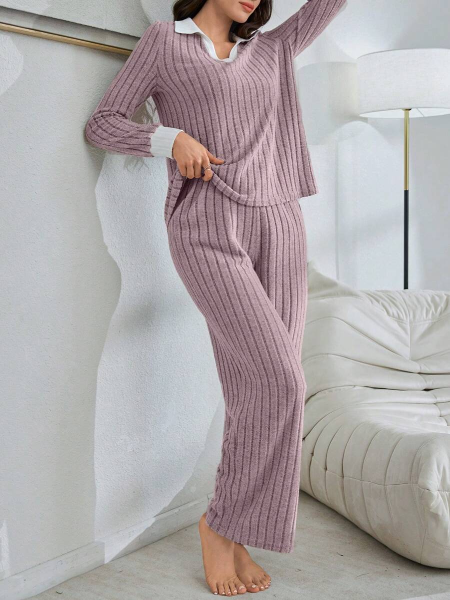 SHEIN طقم بيجامة 2 قطعة بلوزة فليس بياقة ملونة وبنطلون