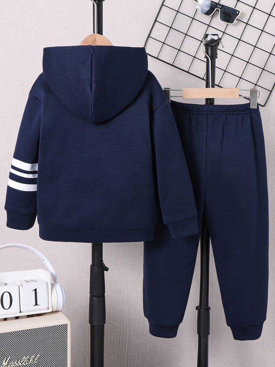 SHEIN طقم أولادي هوديي وبنطال بسحاب