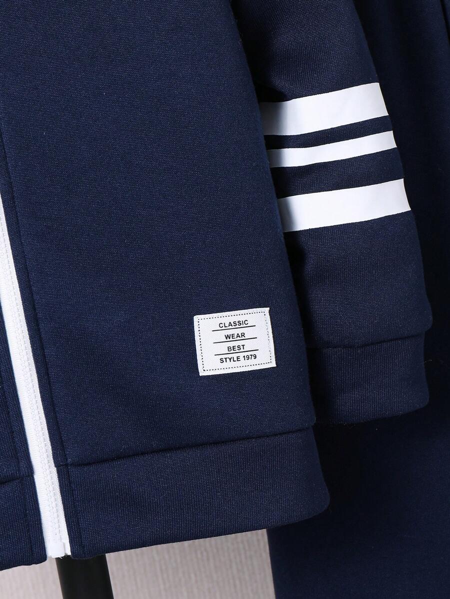 SHEIN طقم أولادي هوديي وبنطال بسحاب