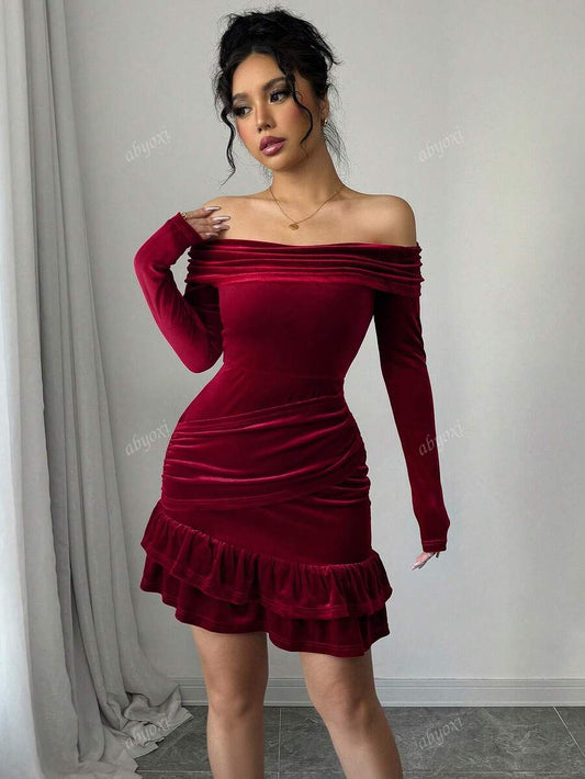 SHEIN abyoxi فستان أحمر قصير بأكمام طويلة مفتوحة على الكتف