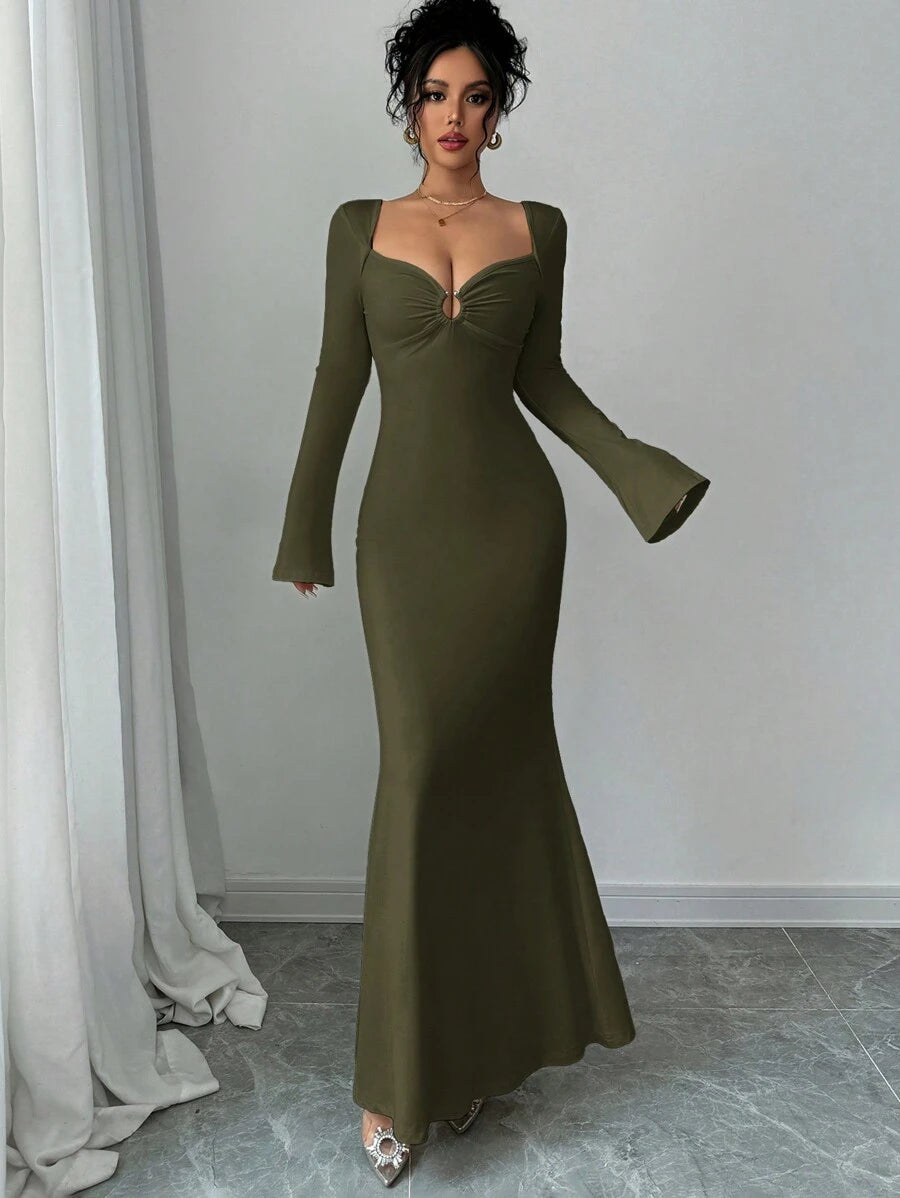 SHEIN Firerie فستان كاجوال ضيق بأكمام طويلة وياقة قلب