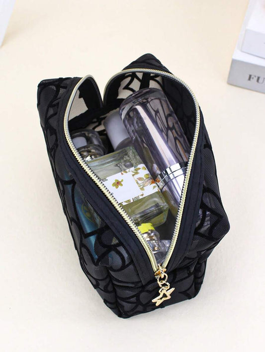 SHEIN حقيبة مكياج سوداء شبكية مزينة بالقلب