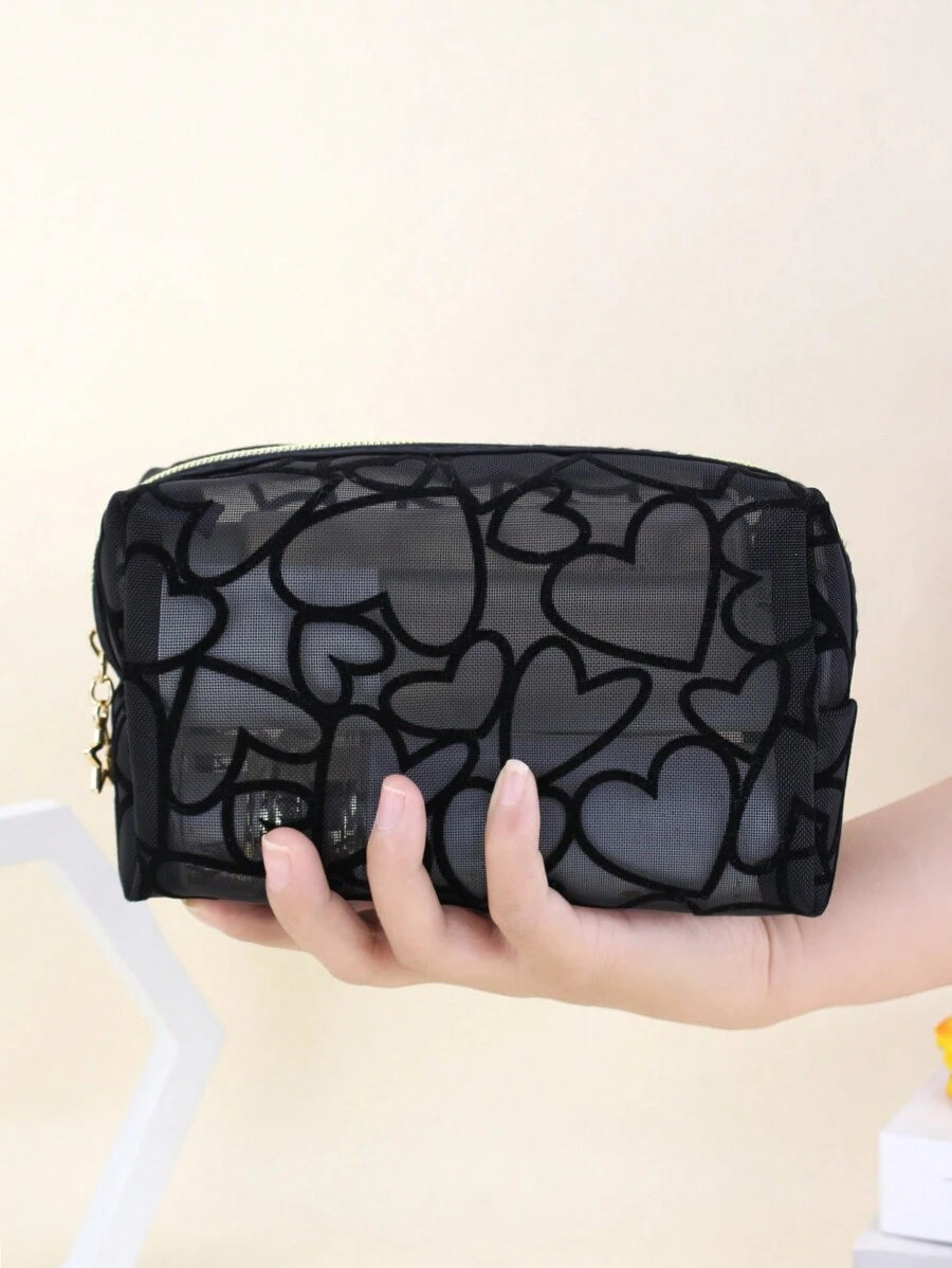 SHEIN حقيبة مكياج سوداء شبكية مزينة بالقلب