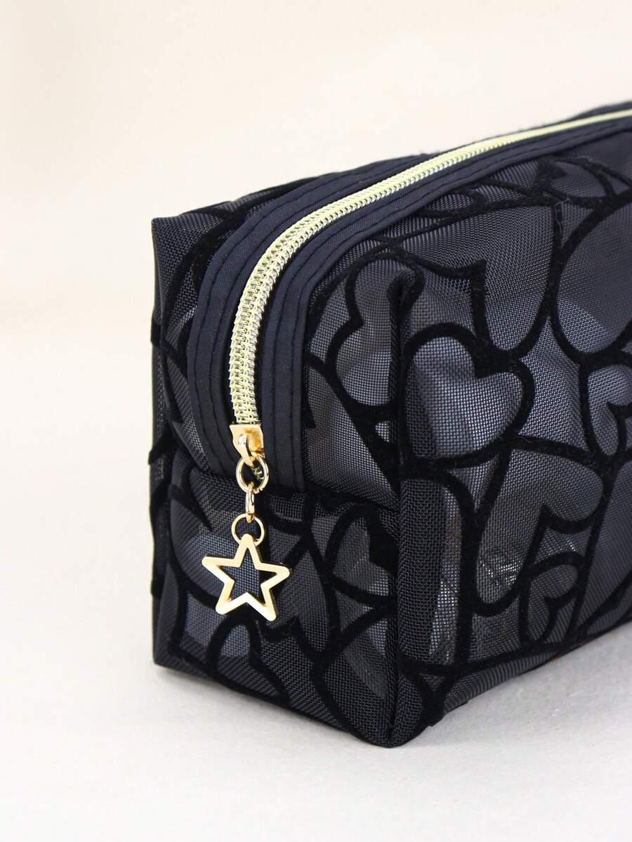 SHEIN حقيبة مكياج سوداء شبكية مزينة بالقلب