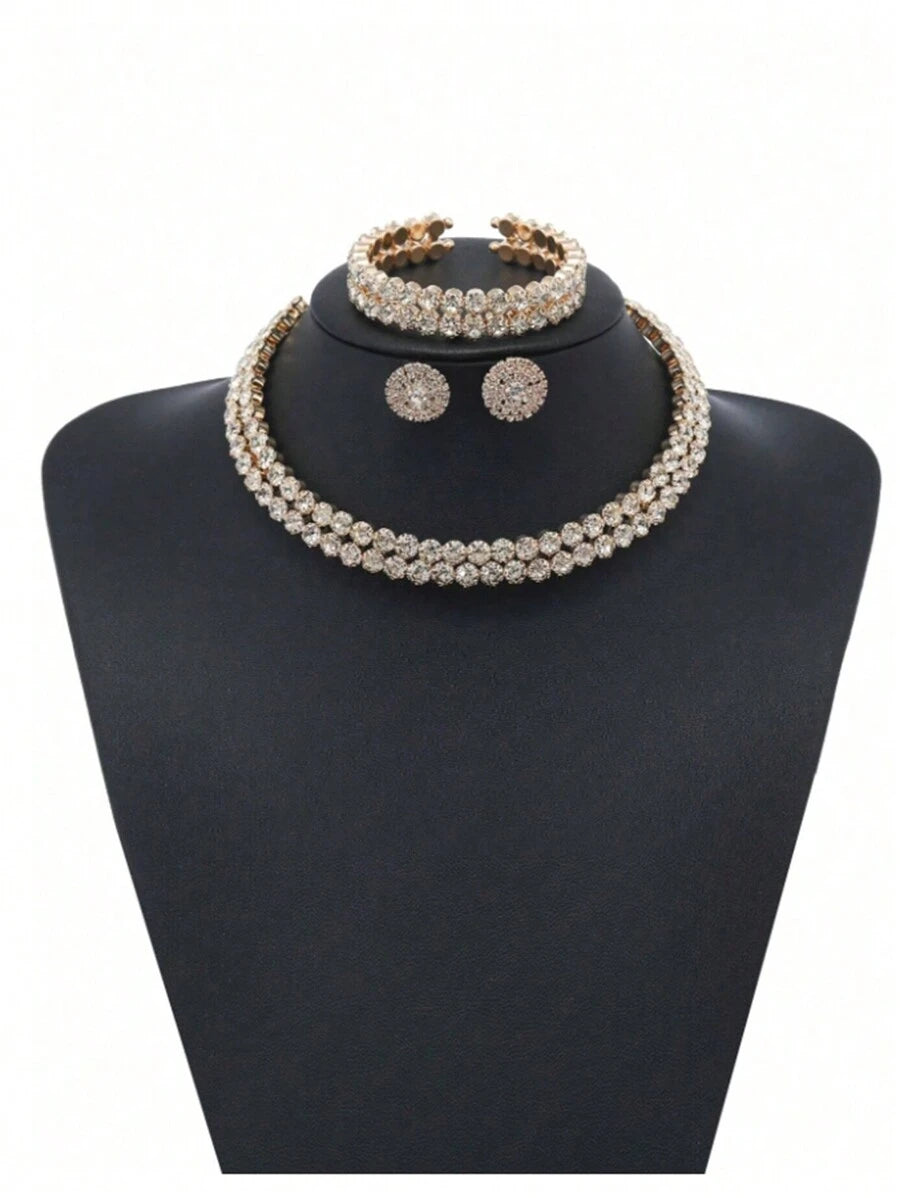 SHEIN طقم مجوهرات ذهبي قلادة وأقراط وسوار متلألئ