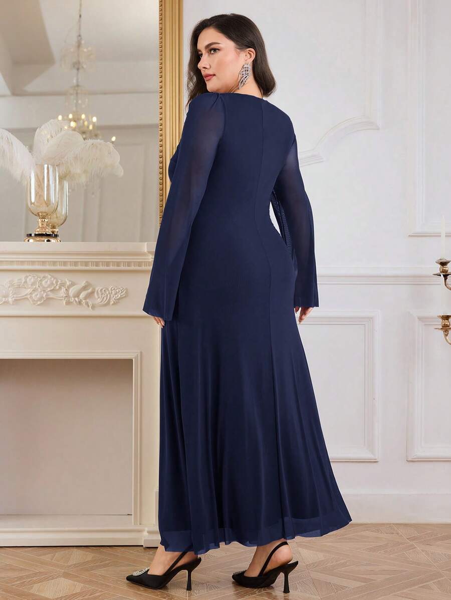 SHEIN Modelyn فستان أزرق طويل كاجوال بأكمام طويلة من الشبك المتباين