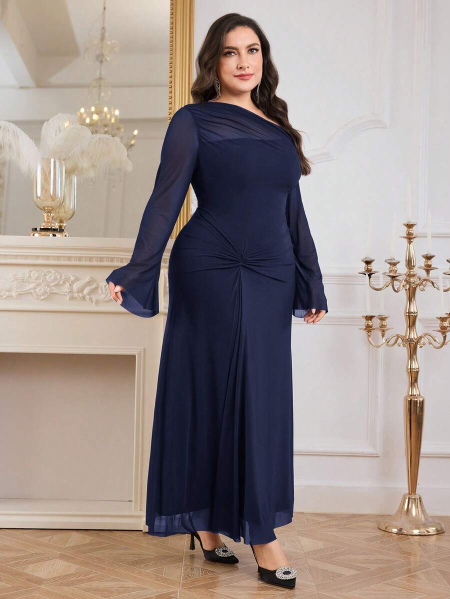 SHEIN Modelyn فستان أزرق طويل كاجوال بأكمام طويلة من الشبك المتباين