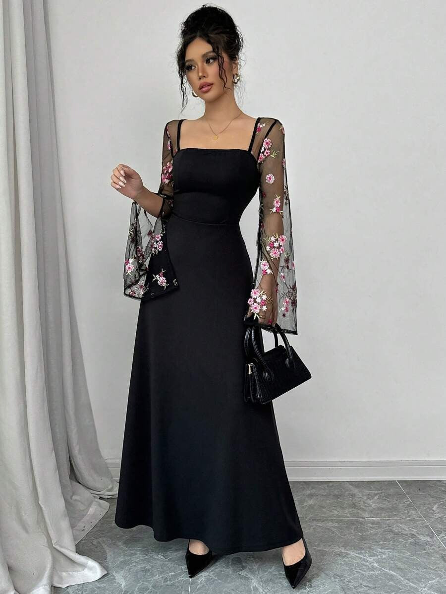 SHEIN Elenzga فستان شبكي مطرز بأكمام واسعة