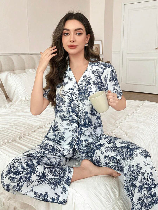 SHEIN Serenescape طقم بيجامة بلوزة بأكمام قصيرة وبنطال طويل