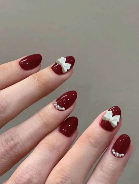 SHEIN أظافر 24 قطعة قصيرة بتصميم فراشة مع خرز أحمر مع غراء ومبرد