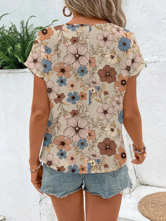SHEIN EMERY ROSE قميص كاجوال بطبعة زهور عتيقة وياقة مستديرة