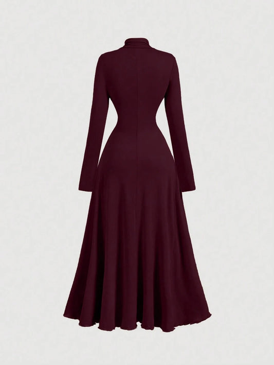 SHEIN MOD فستان برقبة عالية لون عنابي أنيق