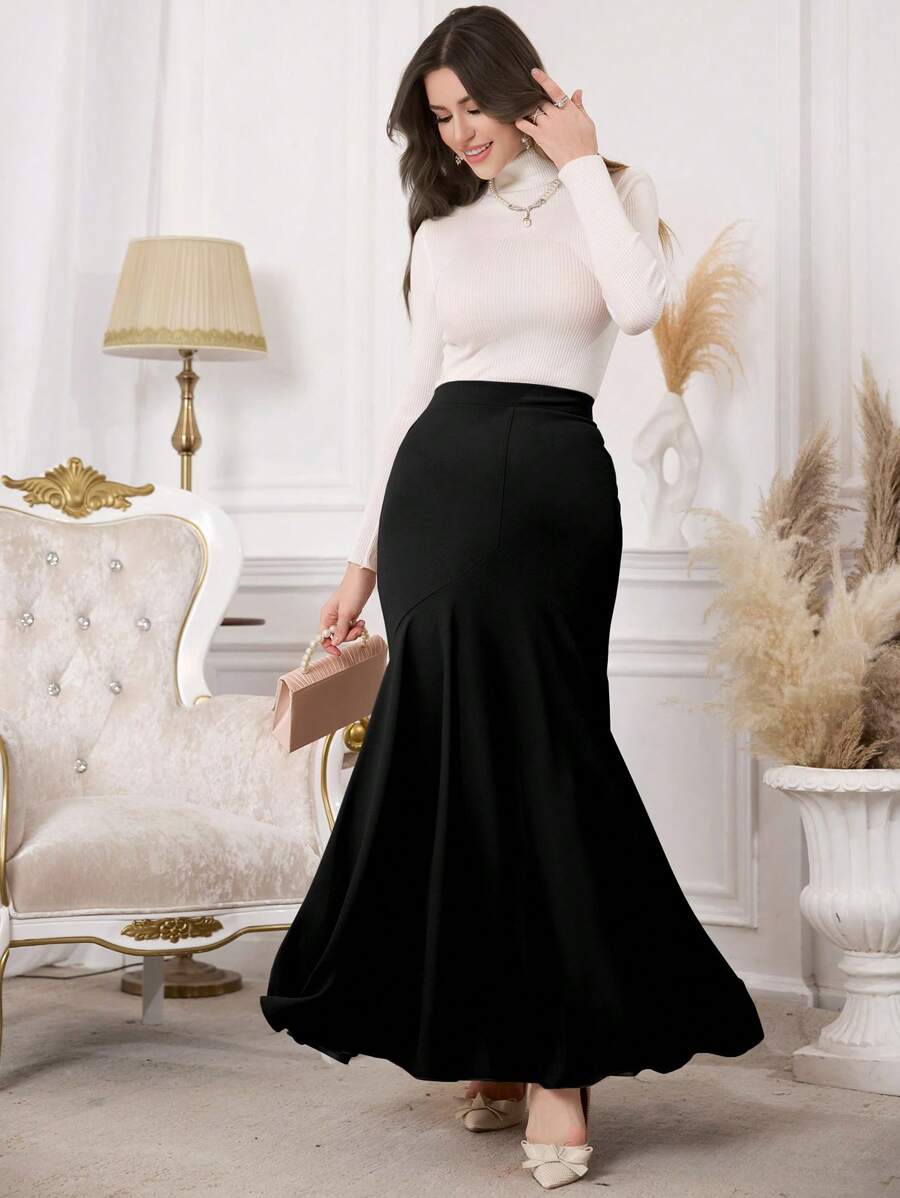 SHEIN Modelyn تنورة سوداء بخصر عالي تصميم مبطن بذيل مرن