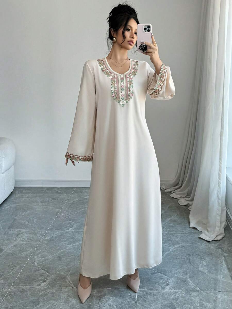SHEIN Al Najma فستان طويل أكمام مطرز بزهور كفتان محتشم