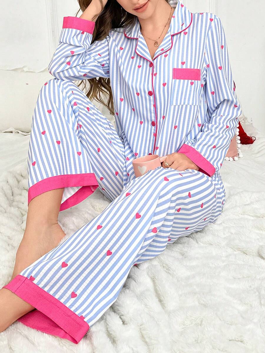 SHEIN CottageSlumber طقم بيجامة قطعتين بنقشة قلب مخطط
