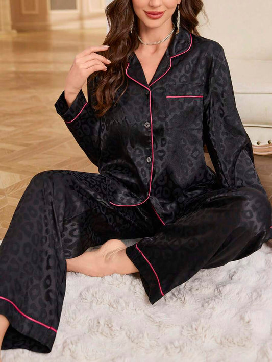 SHEIN Moireta طقم بيجامة قطعتين بنقشة حيوانات