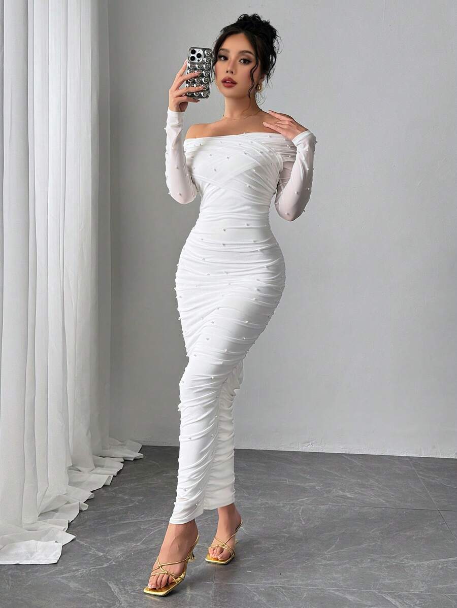 SHEIN Firerie فستان ماكسي أبيض بكتف مكشوف مزين باللؤلؤ