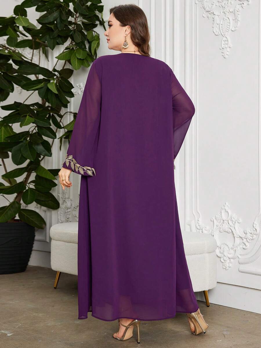SHEIN Najma CURVE فستان شيفون مطرز بلمسة ذهبية