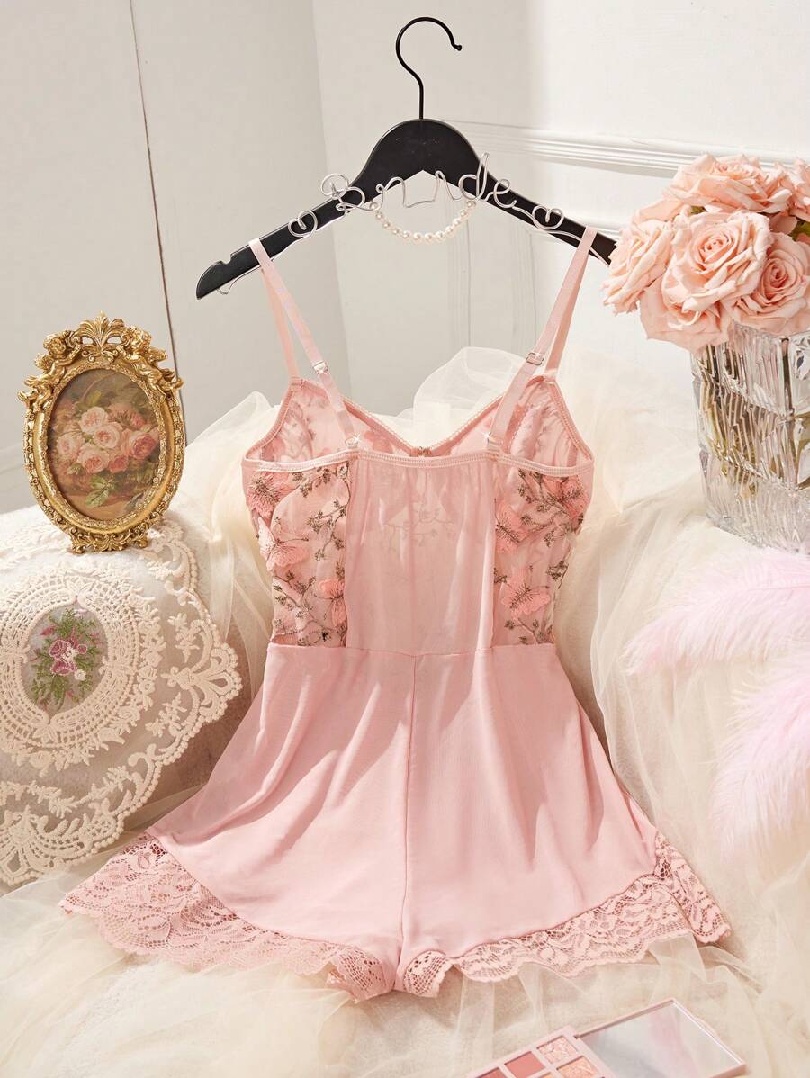 SHEIN X Garcia Sisters SilkySpell جمبسوت شبكي مطرز بفراشات