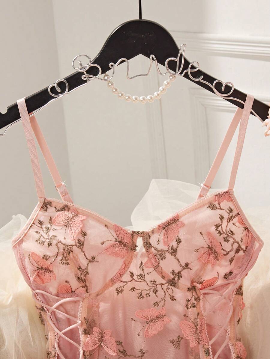 SHEIN X Garcia Sisters SilkySpell جمبسوت شبكي مطرز بفراشات