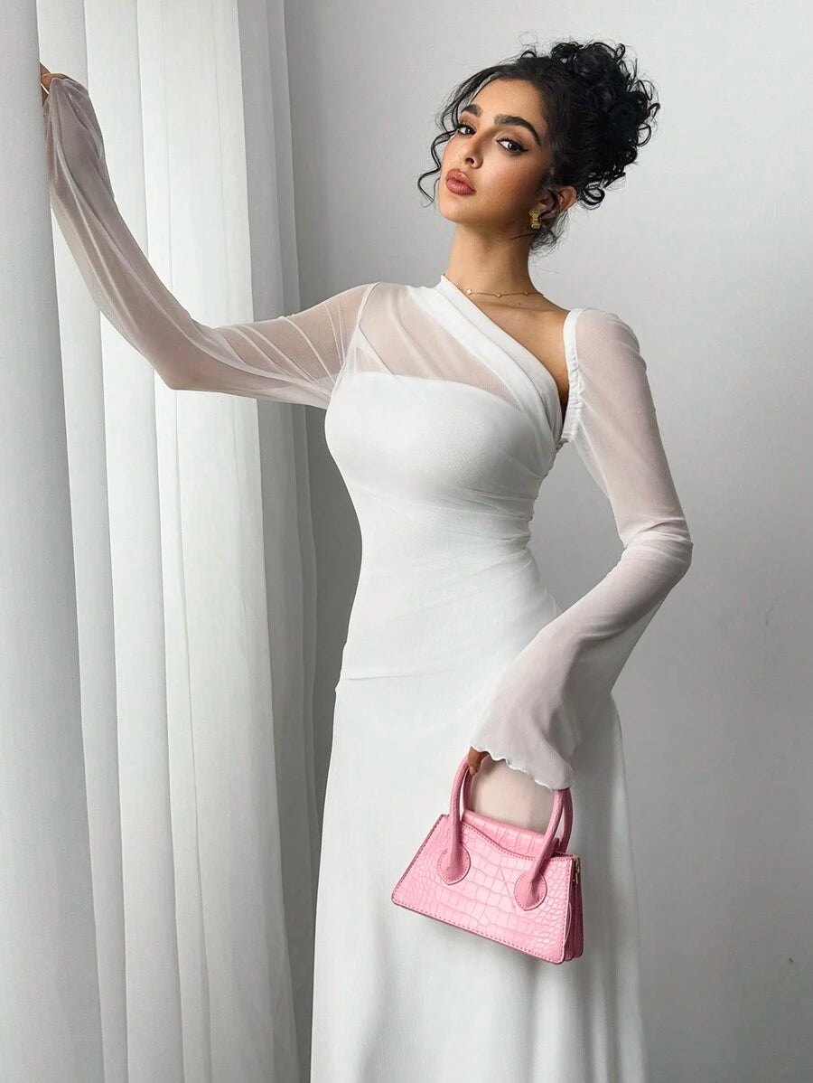 SHEIN Siren Gaze فستان زفاف ابيض وياقة غير متماثلة