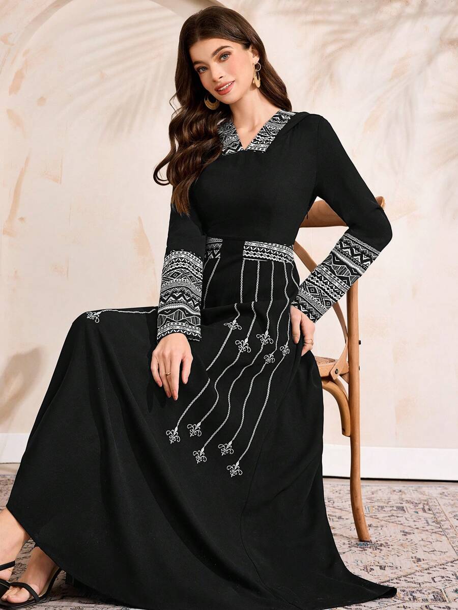 SHEIN Al Najma فستان كاجوال بلون أسود وأكمام طويلة