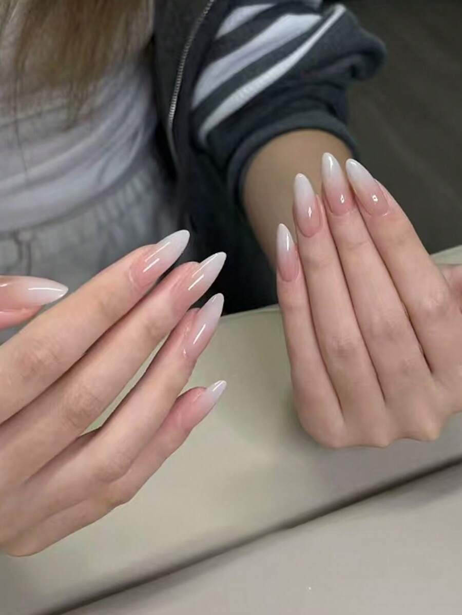 SHEIN طقم 30 أظافر صناعية مدببة طويلة مع مبرد