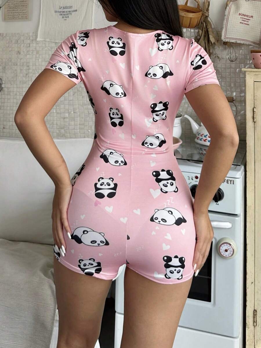 SHEIN جمبسوت برسومات قلوب الباندا