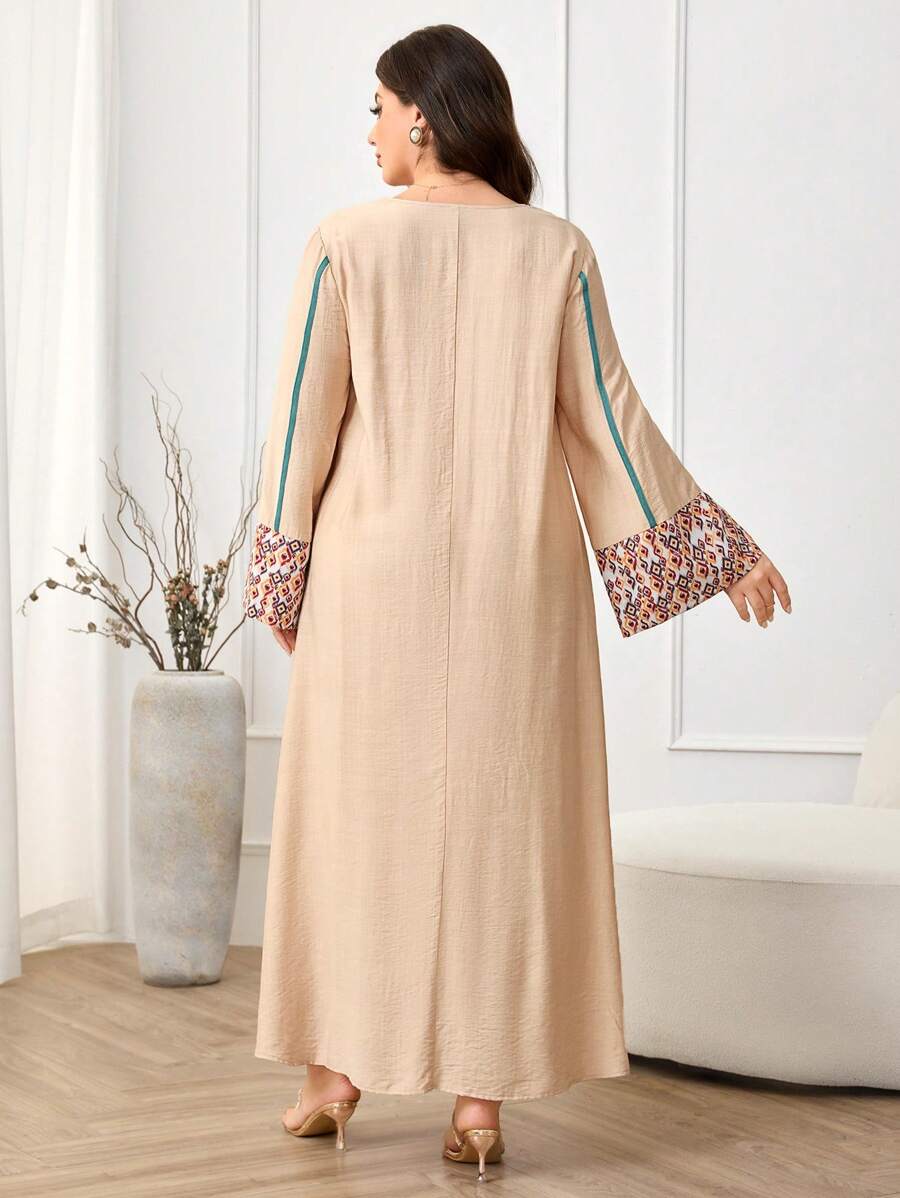 SHEIN Najma CURVE فستان كاجوال يومي أنيق للمقاسات الكبيرة