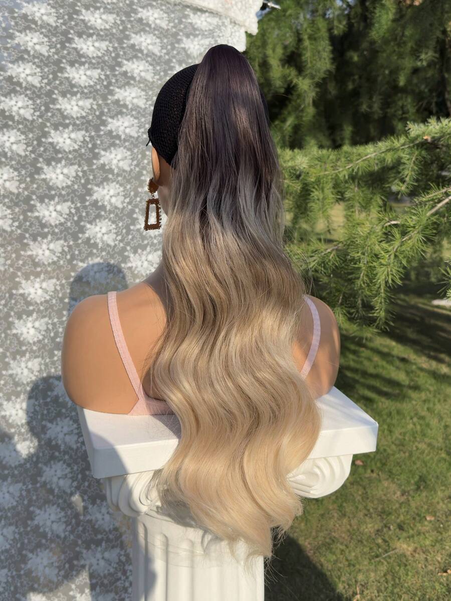 SHEIN باروكة ذيل الحصان بالمخلب 24 بوصة مموج
