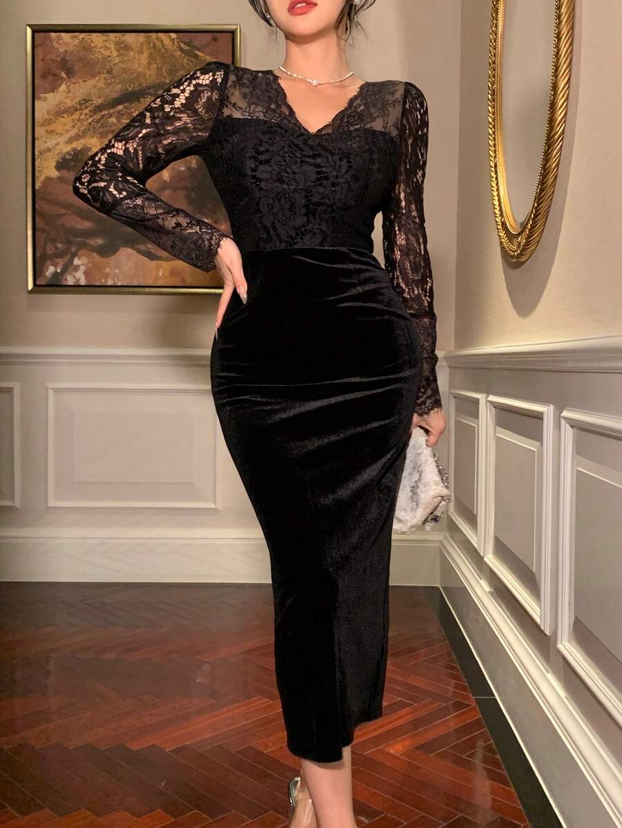 SHEIN DAZY فستان دانتيل أسود ومخمل طويل الأكمام